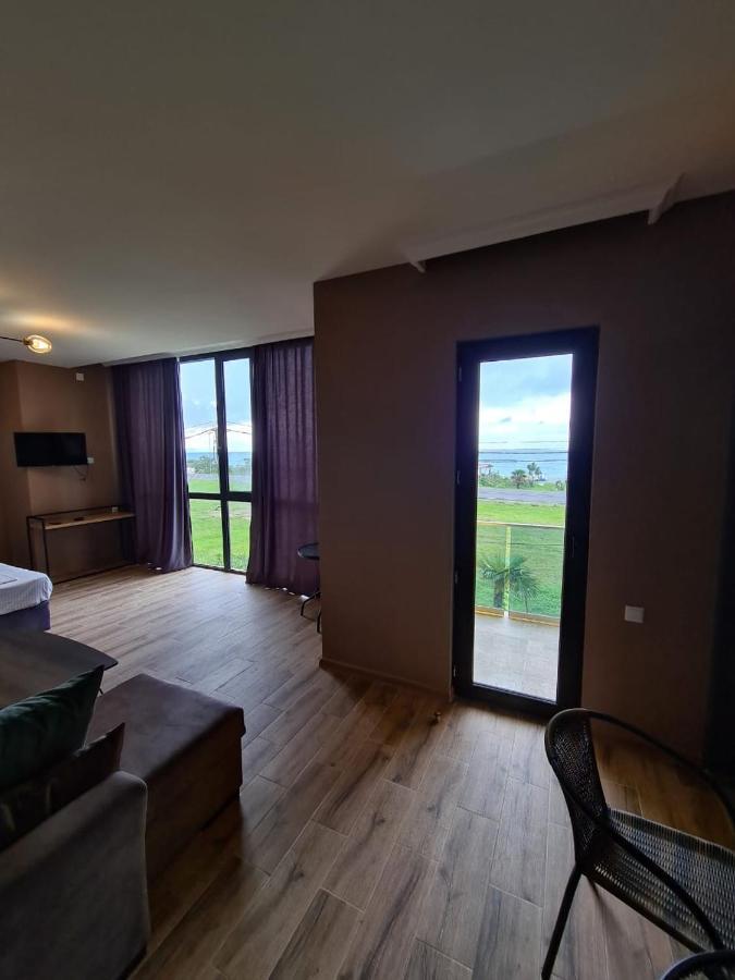 Casa Del Mar Hotel Kvariati Buitenkant foto